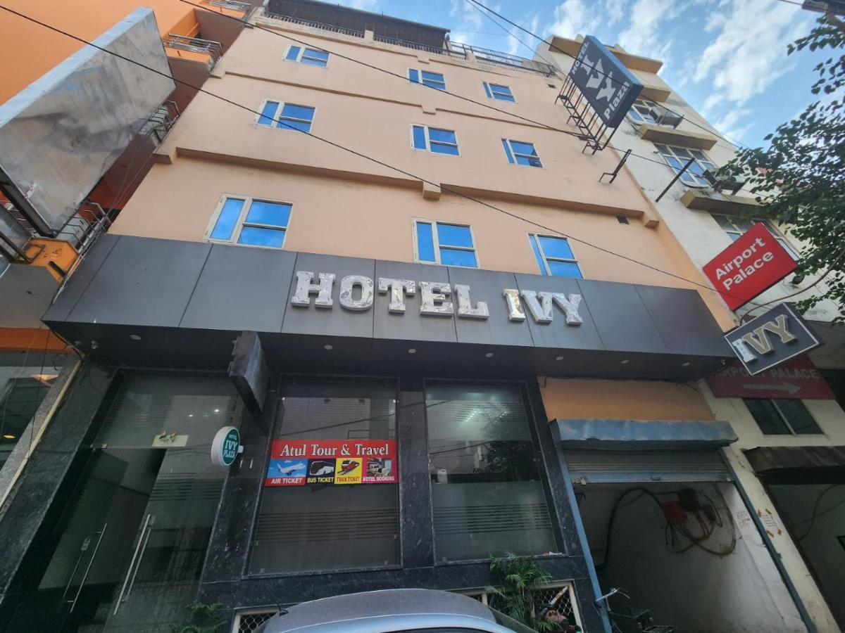 Hotel Sun plaza Luxury Nueva Delhi Exterior foto