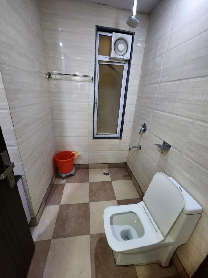 Hotel Sun plaza Luxury Nueva Delhi Exterior foto